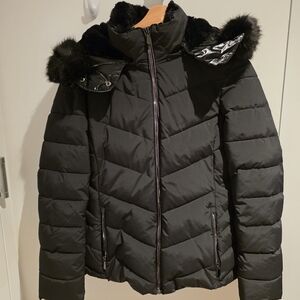 Women's Black Puffer Jacket